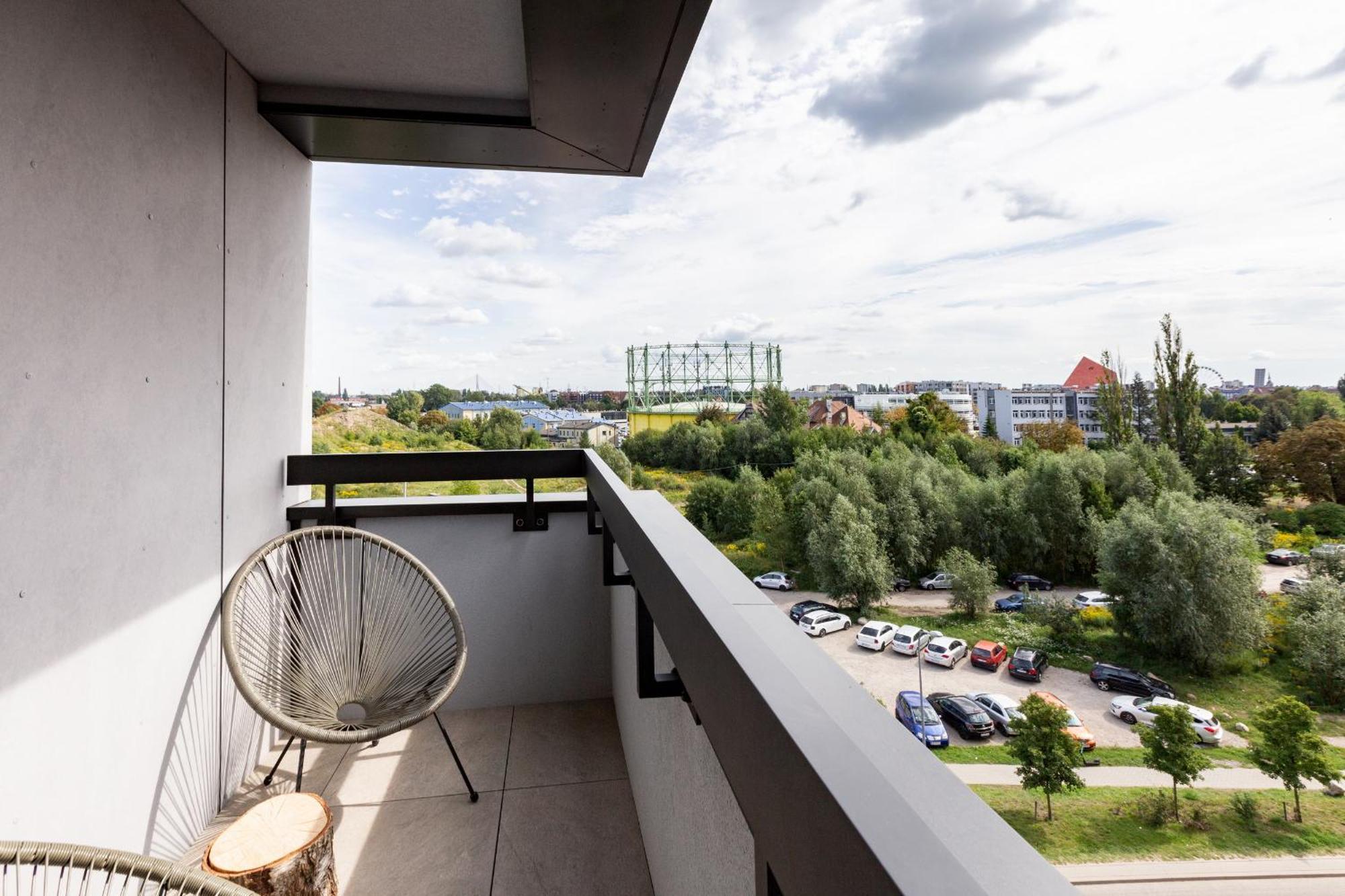Doki Living - Foodhall & Parking By Downtown Apartments Gdansk Bagian luar foto