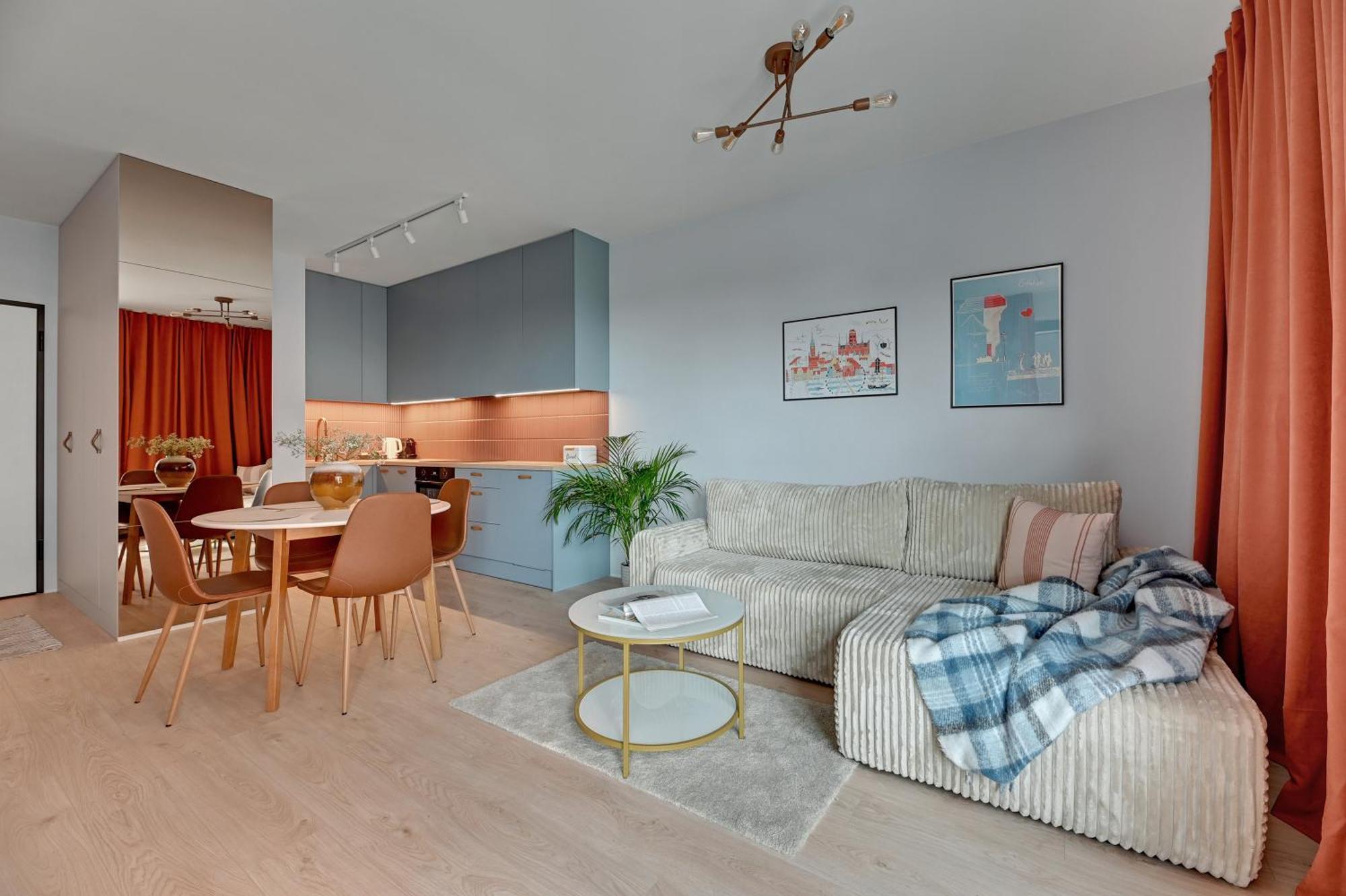 Doki Living - Foodhall & Parking By Downtown Apartments Gdansk Bagian luar foto