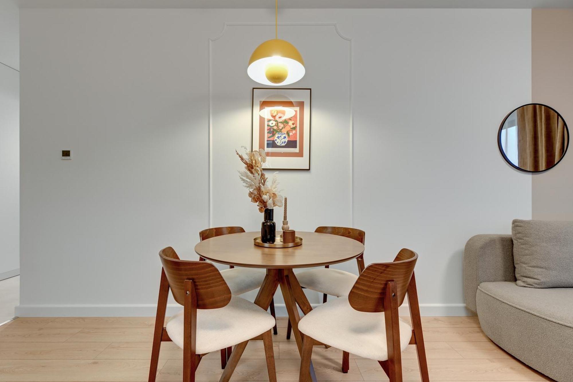 Doki Living - Foodhall & Parking By Downtown Apartments Gdansk Bagian luar foto