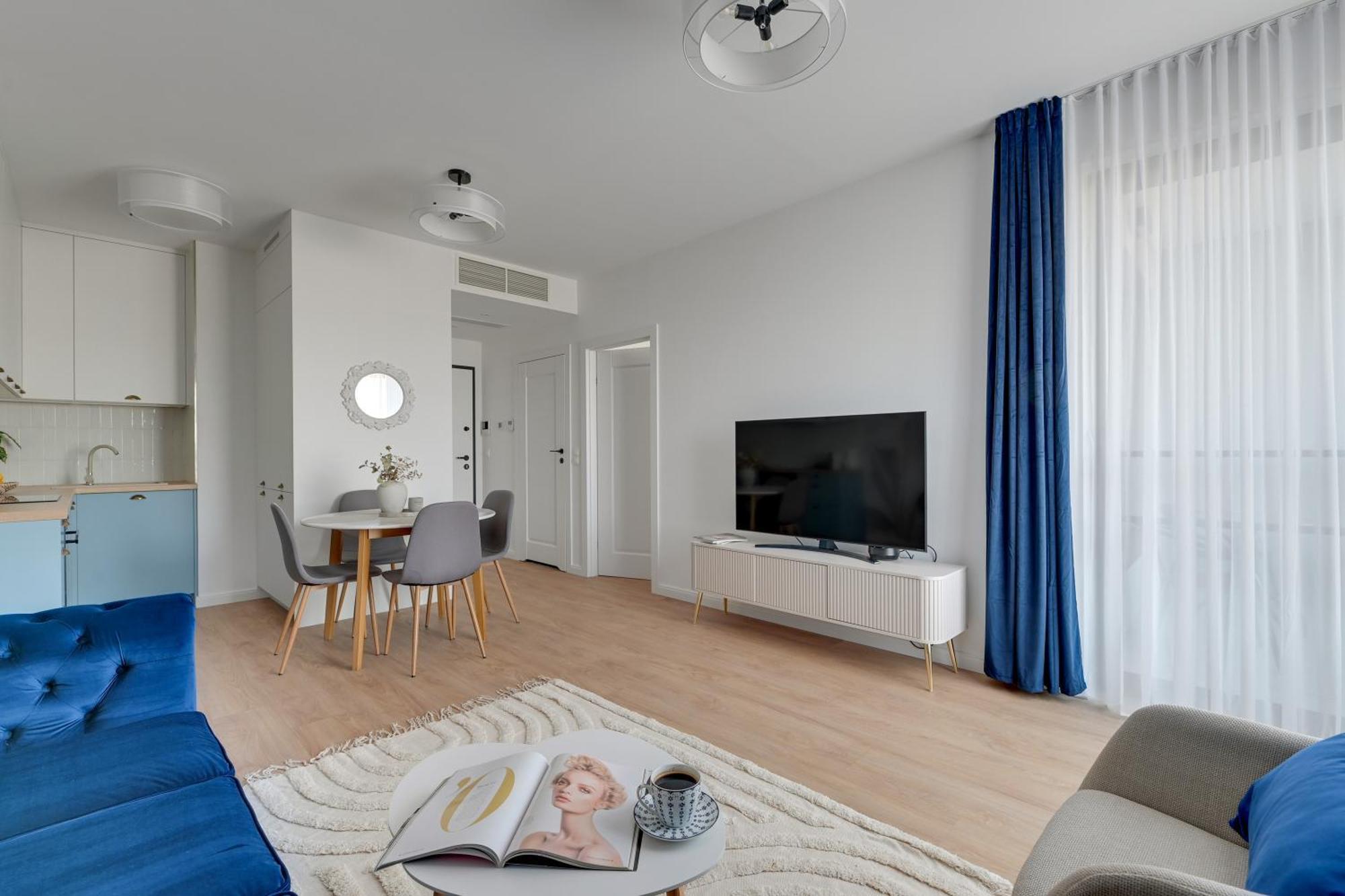 Doki Living - Foodhall & Parking By Downtown Apartments Gdansk Bagian luar foto