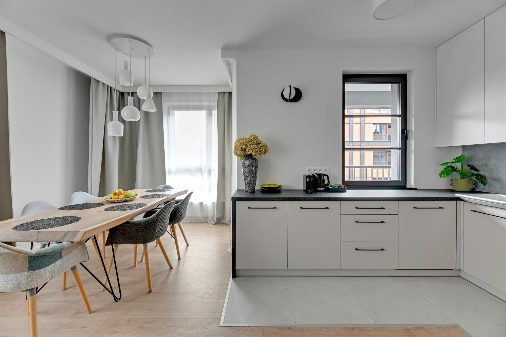 Doki Living - Foodhall & Parking By Downtown Apartments Gdansk Bagian luar foto